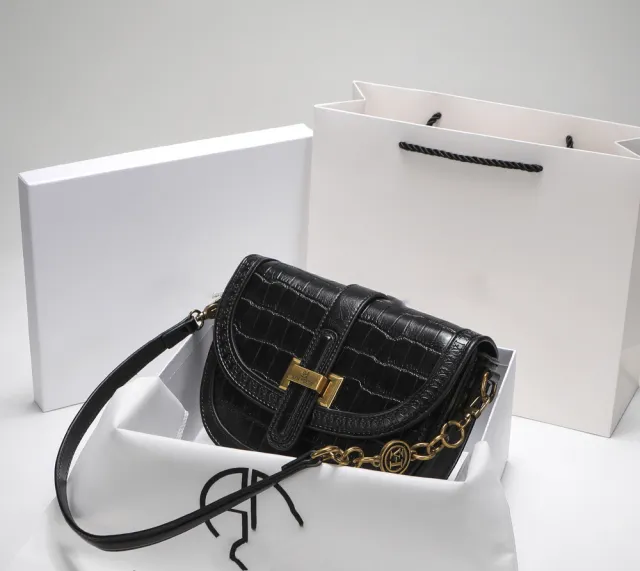 Women's Versatile One Shoulder Crossbody Bag Black - Shop at LoveMi