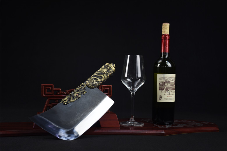 Dragon's Descendant Bone Cutter