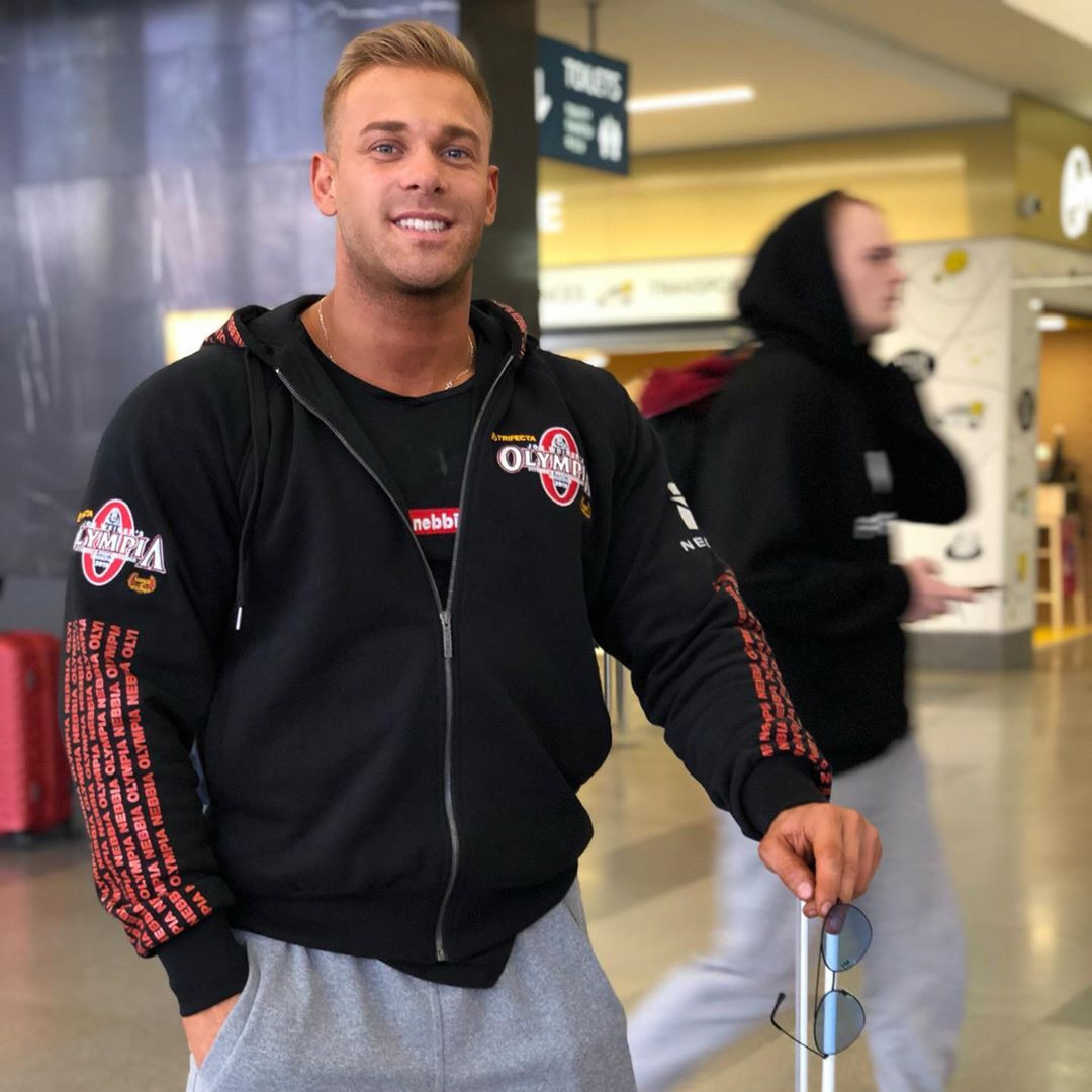 Men's Simple Printed Fitness Hooded Zipper Shirt