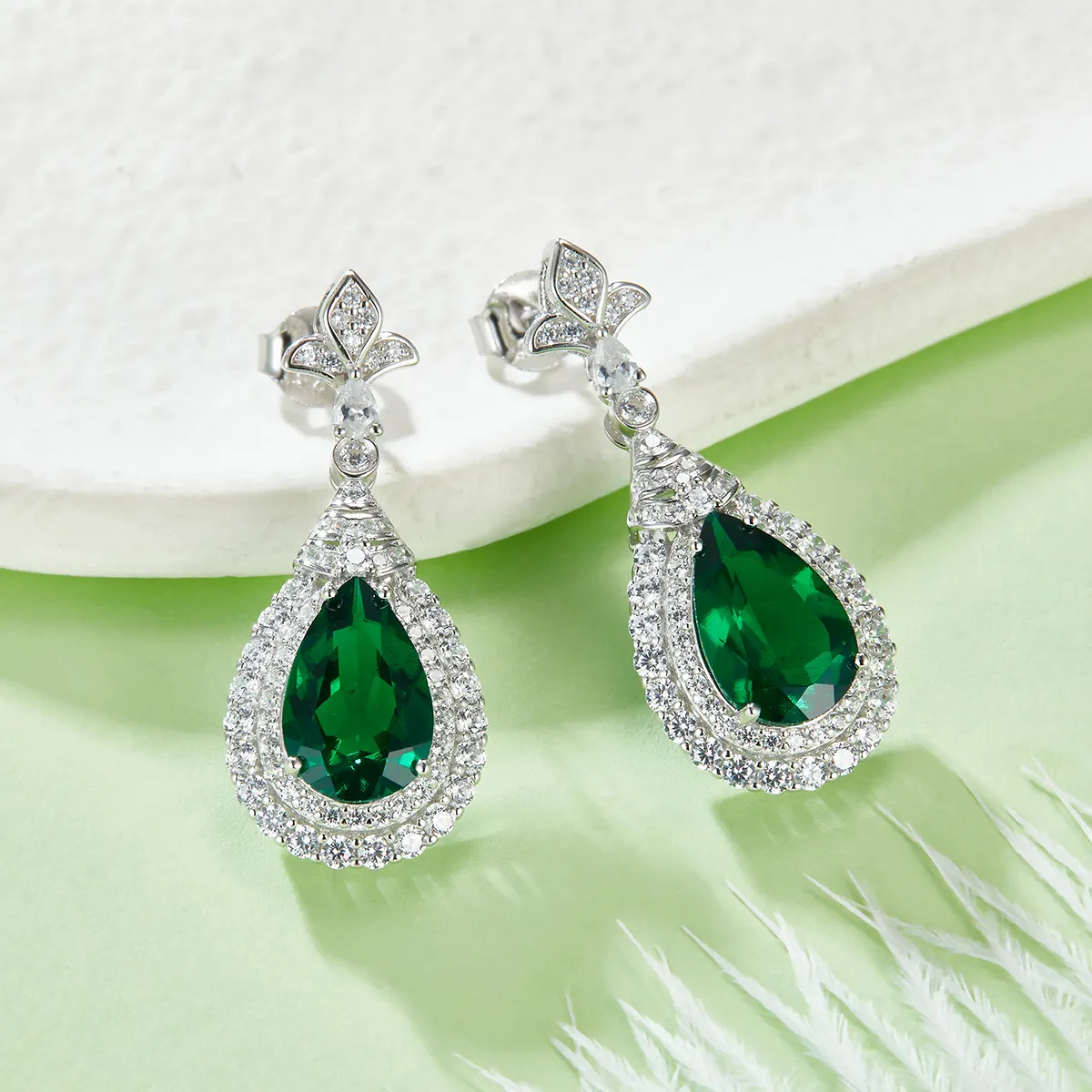 S925 Silver 5.4g Lab-Created Emerald Drop Earrings