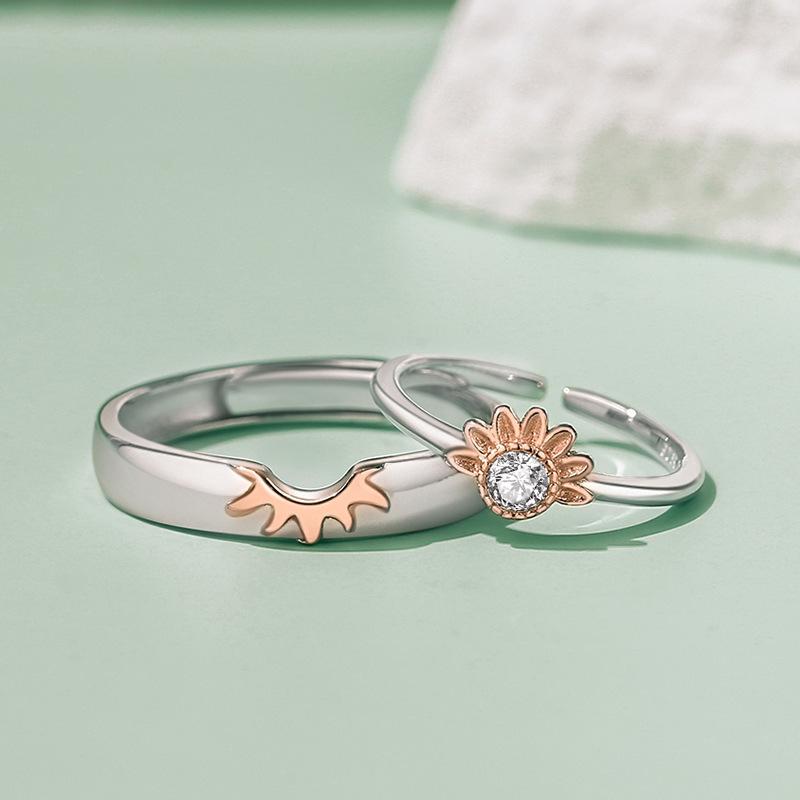 Title 5, Small Daisy Couple Rings Small Design Sense