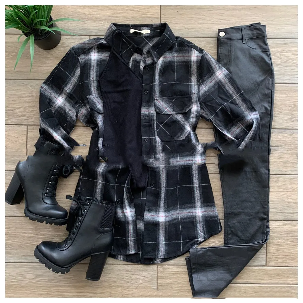 New Women's Fashion Black And White Plaid Long-sleeved Shirt Jacket - Black