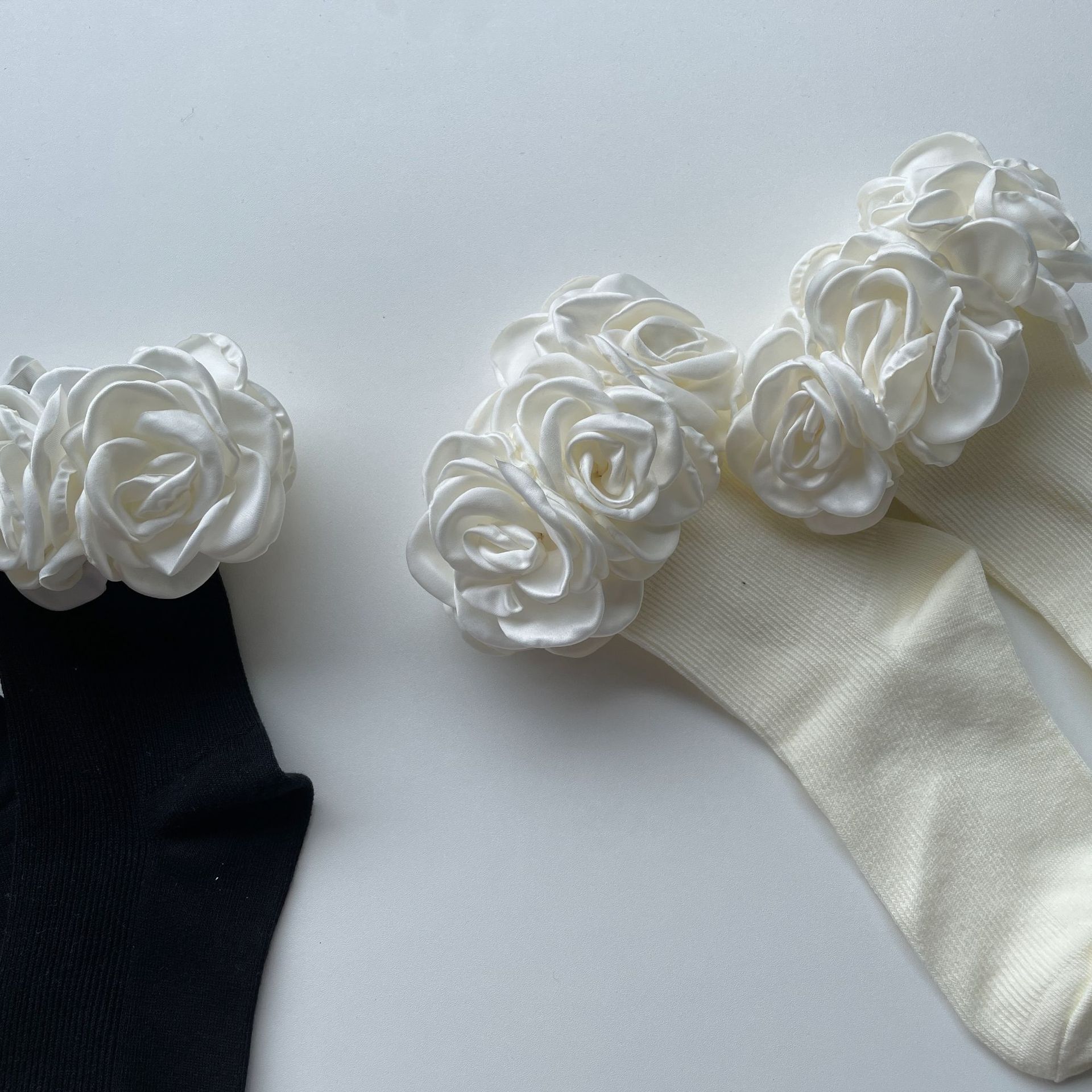 Flower Cotton Vertical Striped Women's Tube Socks