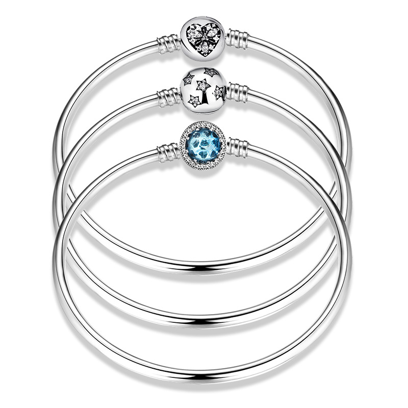 Title 4, S925 Sterling Silver 4,5 mm perla Jednostavna o...