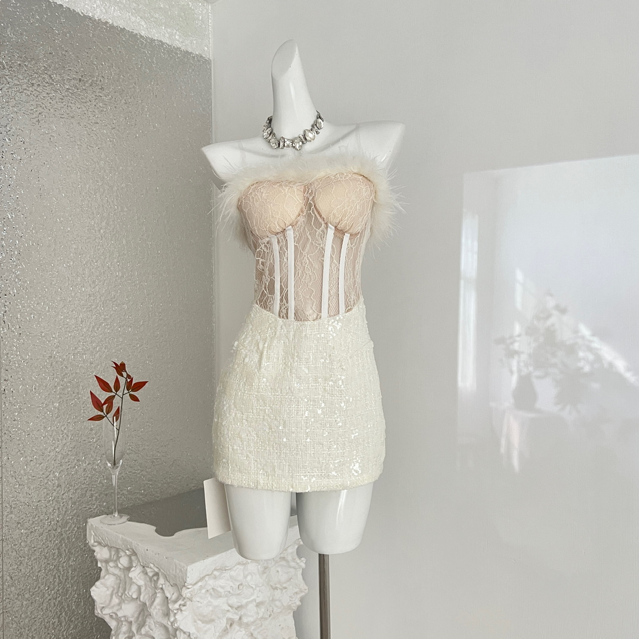 Women's French Strapless Bodycon Dress Lace Fur Trim Splicing Mini Dress For Birthday Dinner Club Night