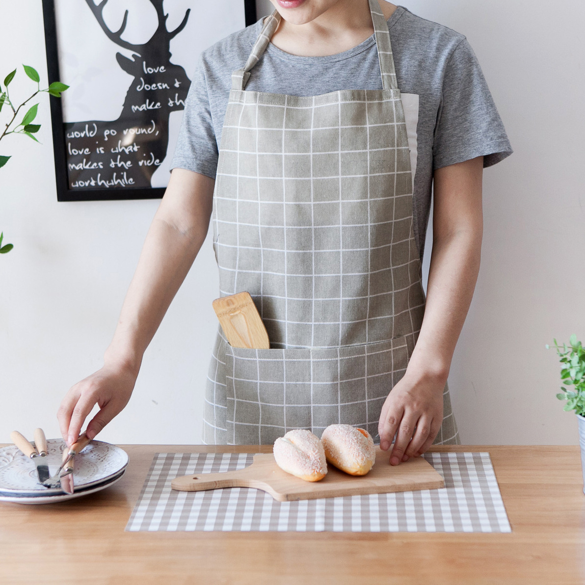 Title 7, Fawn plus cotton linen apron English printing a...