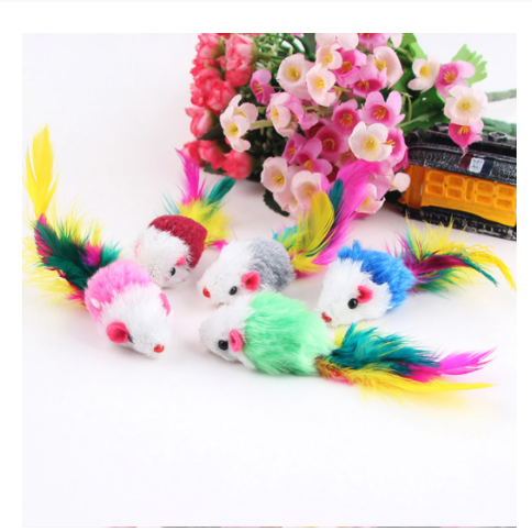 لعبة قط على شكل فأر وذيل ريشة ملون بنسيج ناعم