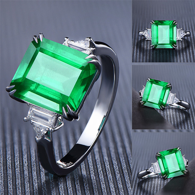 Silver Inlaid Gemstone Emerald Ring Female