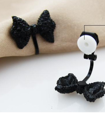 Women's Black Bow Stud Earrings