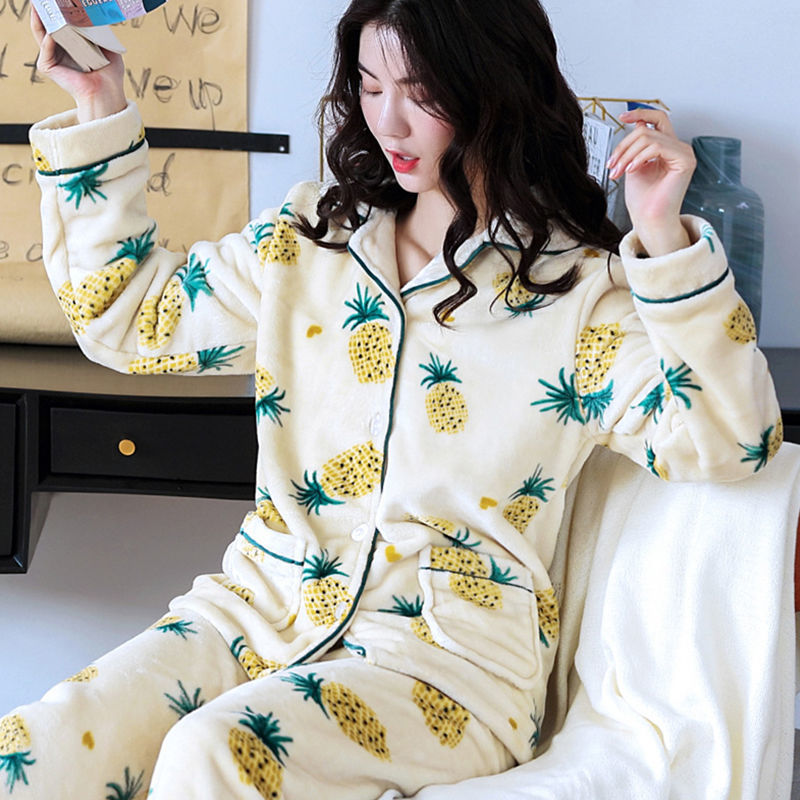 Women's Long Sleeved Thick Flannel Pajamas