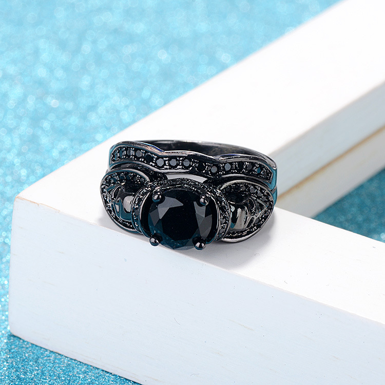 Skull Personality Punk European And American Black Gold Couple Rings