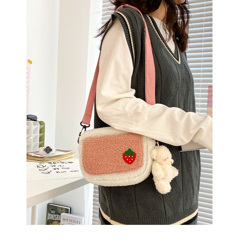 Cartoon Funny Fruit Strawberry Plush Bag All-match Soft Girl Student Messenger Bag