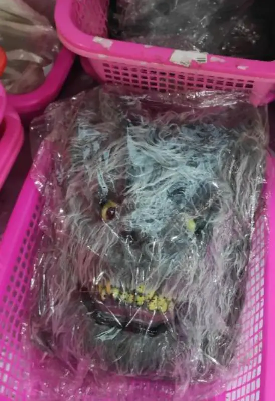Bloody Plush Animal Mask, photo 5