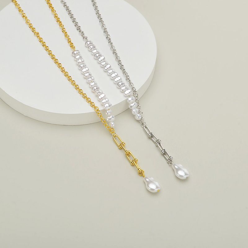 French Retro Hong Kong Style Personalized Pearl Necklace Ins Niche Design Light Luxury Clavicle Chain