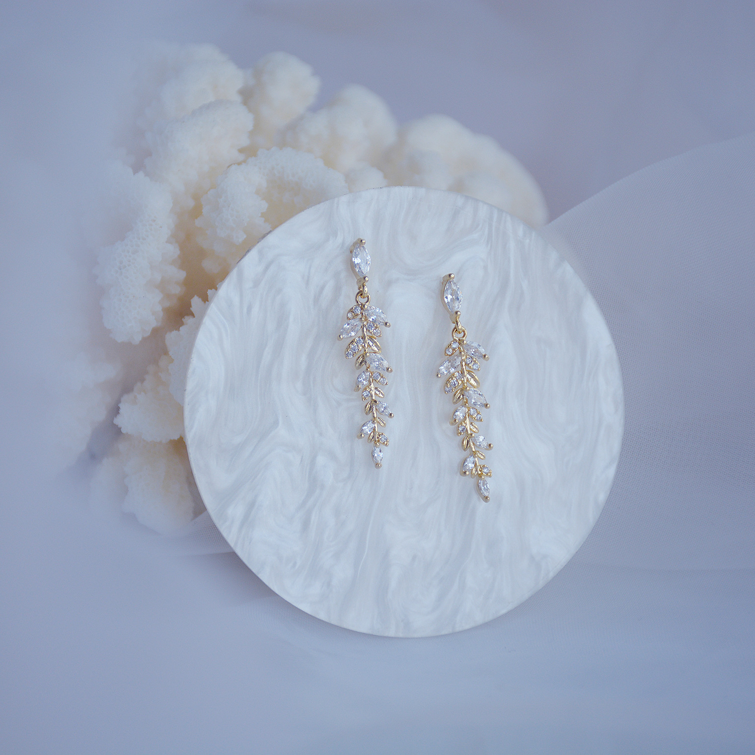 Micro-set Zirconia 14k Gold Plated Leaf Female Earrings