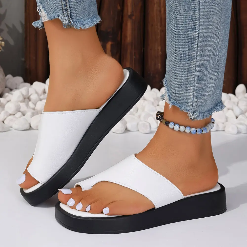 Thick-soled Clip Toe Flat Slippers Outdoor Summer Casual Solid