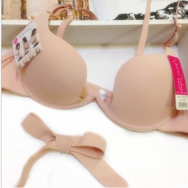 Title 3, Soutien-gorge W Cup brillant pour petites poitr...