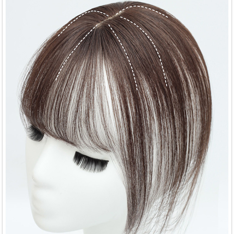 French Fake Bangs In  Middle Of The Air Flow Sea — foto 6