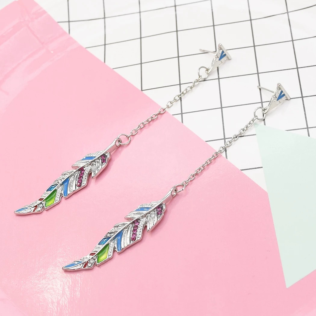 Diamond Leaf Long Earrings Simple And Versatile Popular Street Earrings