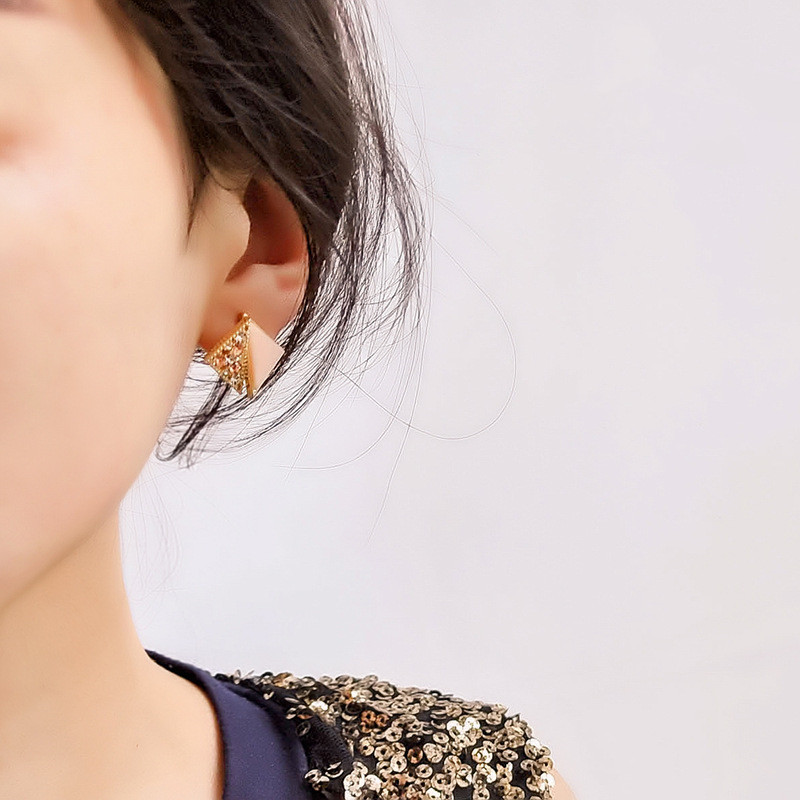 Geometric Irregular Triangle Flash Stud Earrings