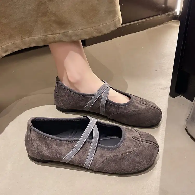Women's Fashion Split Toe Shoes, Vintage Flat Shallow Mouth Mary Janes, Comfort Soft Sole Elastic Strap Slip On Shoes