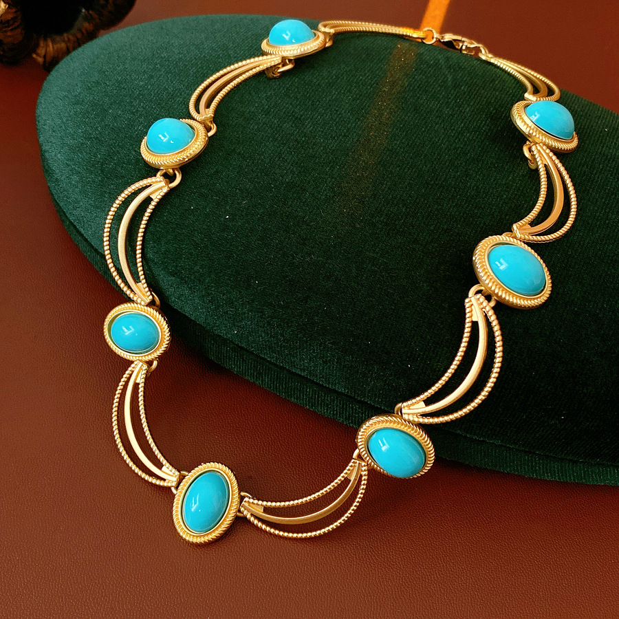 Vintage Gemstone Necklace And Earrings Set Alloy Gem Necklace Sterling Silver Post Stud Earrings Women Is Retro Jewelry