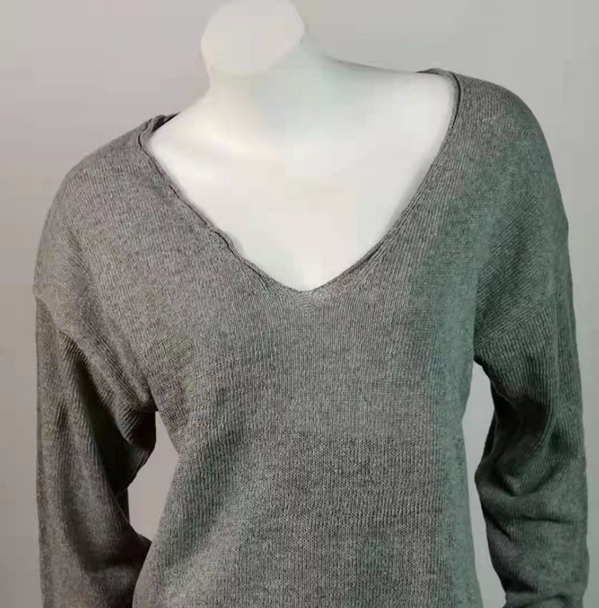 Sarah Express Women's Sweater Fit Detail