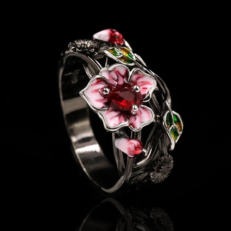 Title 4, Black Gold Plated Two-tone Flower Ring Female