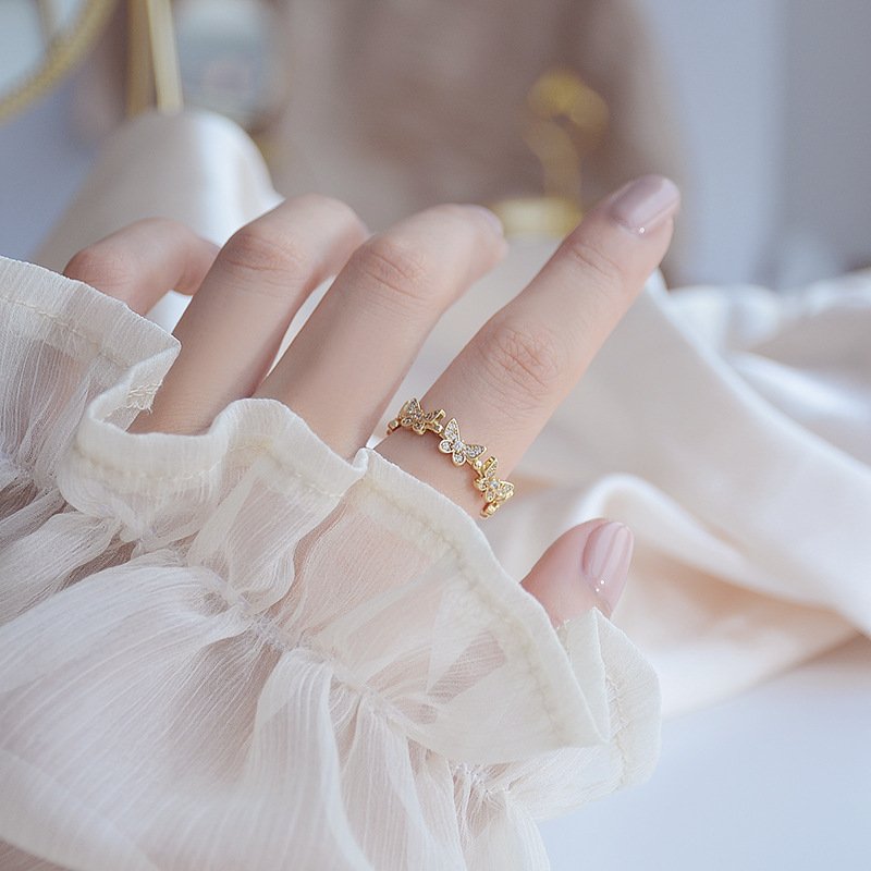 Women's Fashion Personality Light Luxury Butterfly Ring