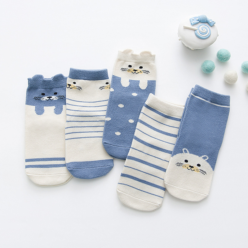 Title 10, Three-dimensional cartoon baby socks