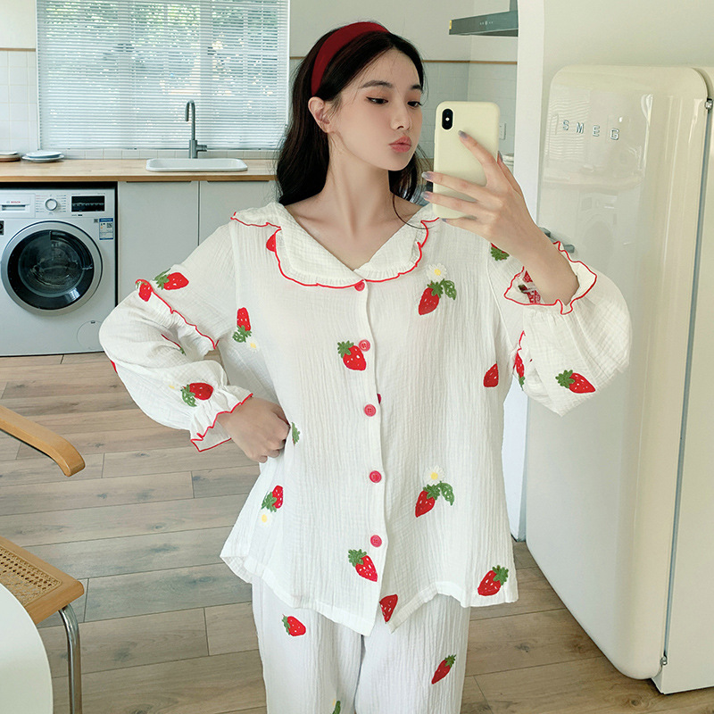 Title 8, Lovely White Strawberry Print Long-sleeved Suit