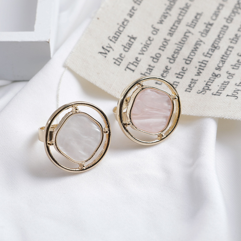 Design Korean Version Of Popular Women's Alloy Ring Round Acetate Plate