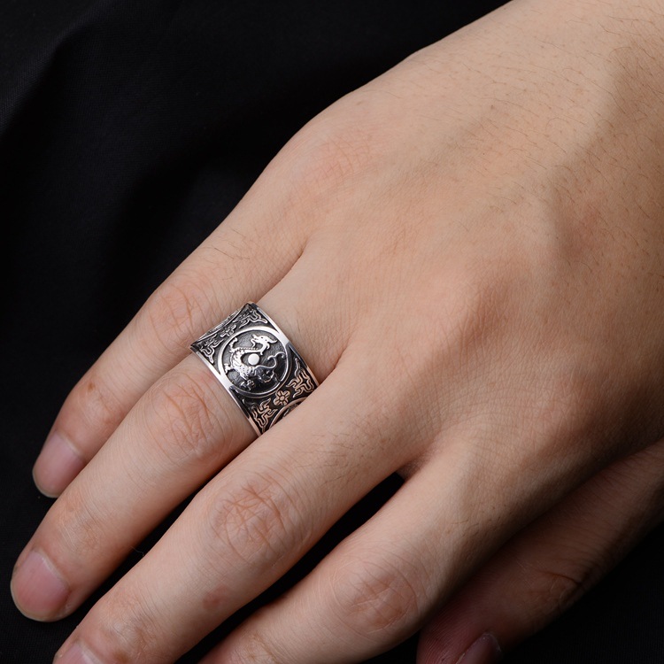 Title 2, Creative Personality Wide Index Finger Ring