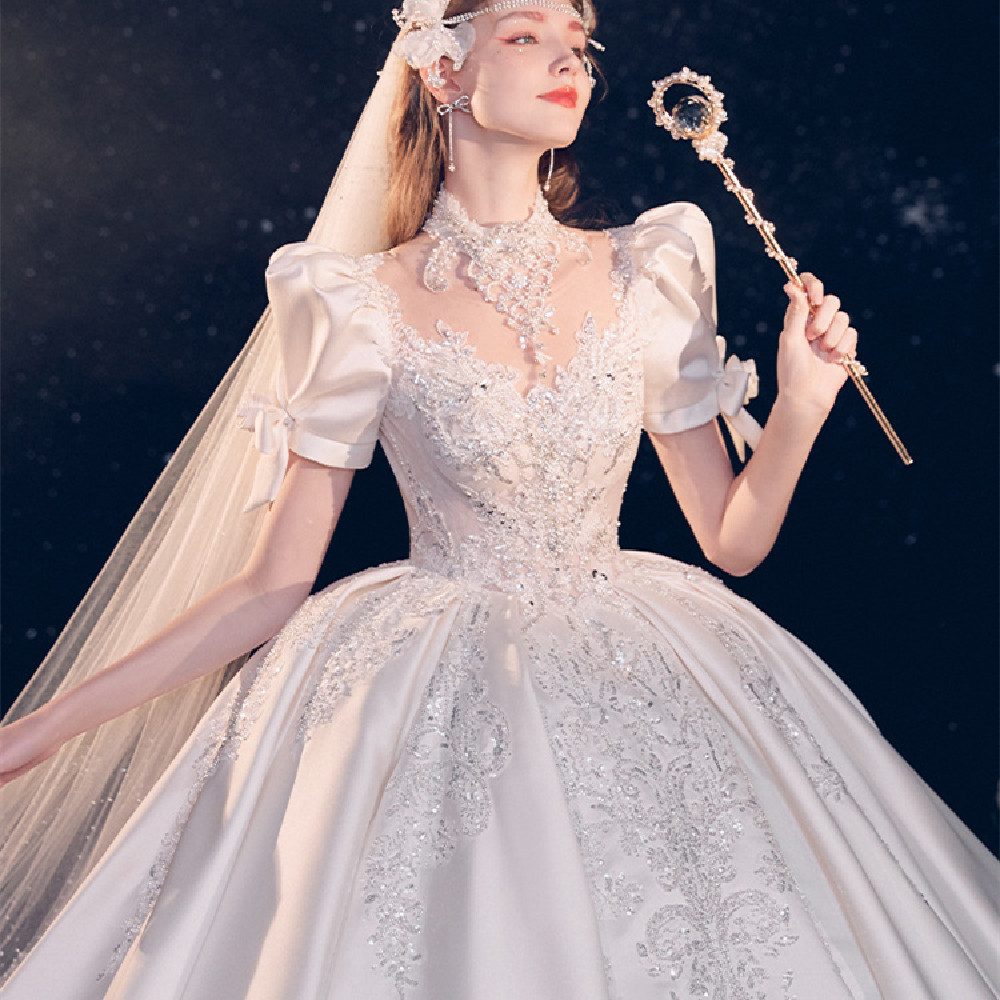 Stylish Vintage Frock With Puffy Sleeves