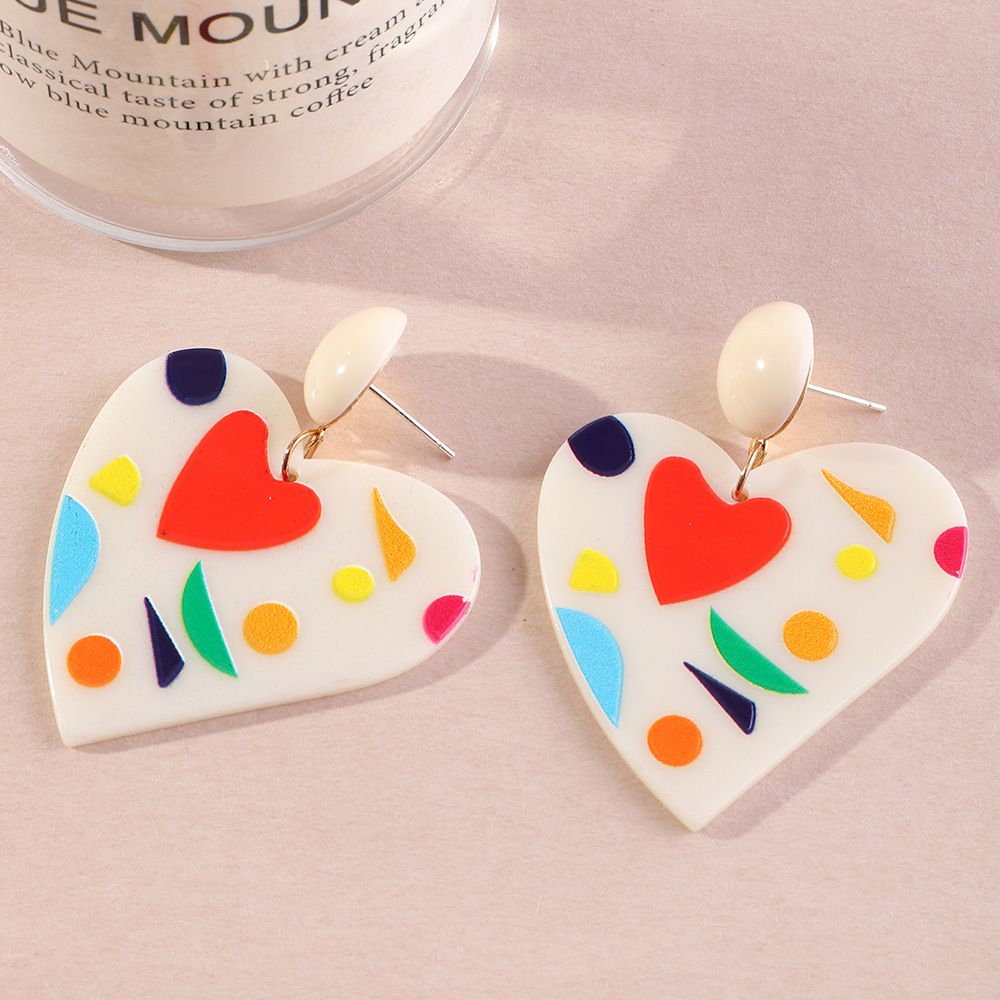Retro Creative Graffiti Color Peach Heart Earrings