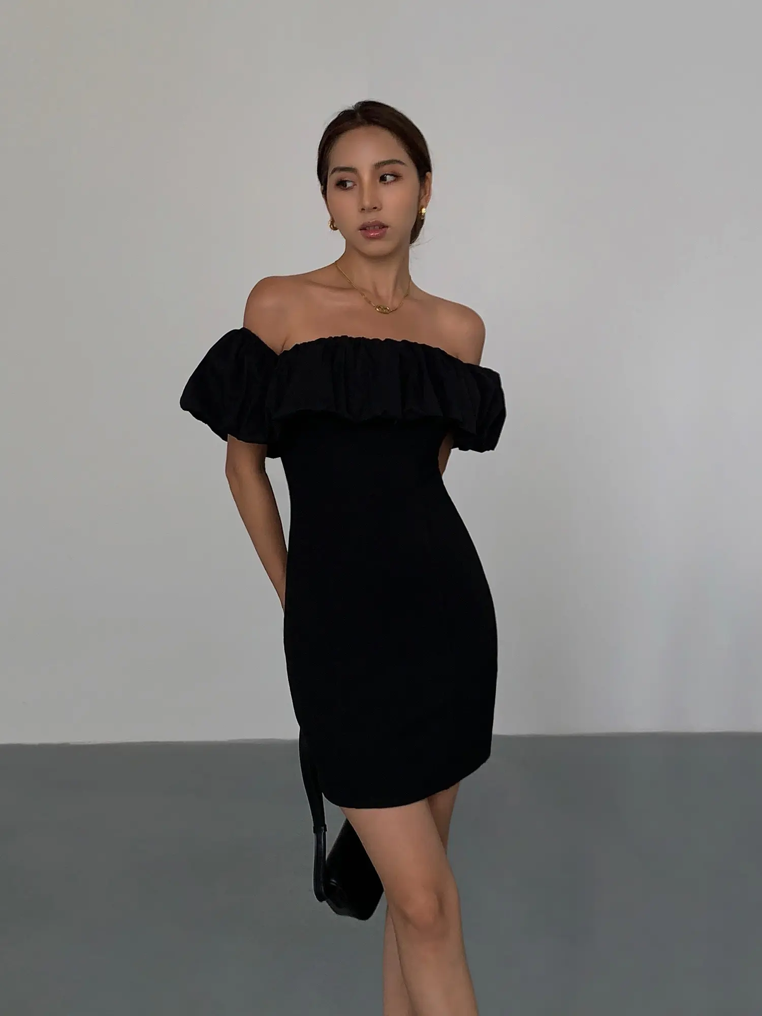 Black French Ruffle One-Shoulder Dress