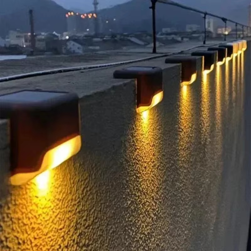 4 Solar LED Bright Deck Lights Outdoor Garden Patio Railing Decks Path Lighting Outdoor Garden Light Deck Lamp Solar Stairs Light — foto 7