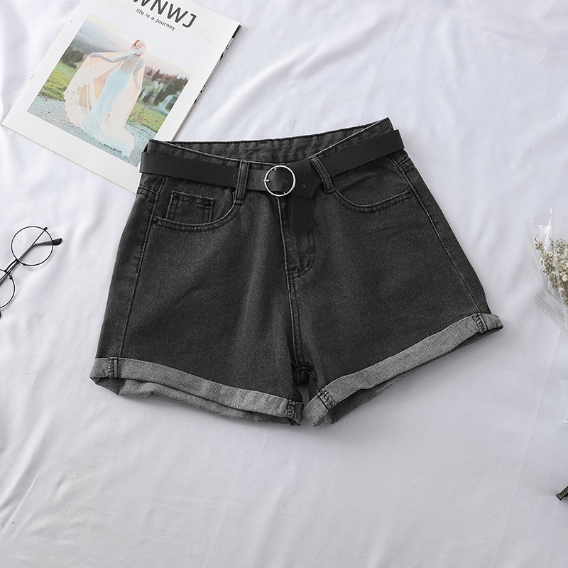 Title 4, Damen High Waist Denim Shorts mit gerolltem Sau...