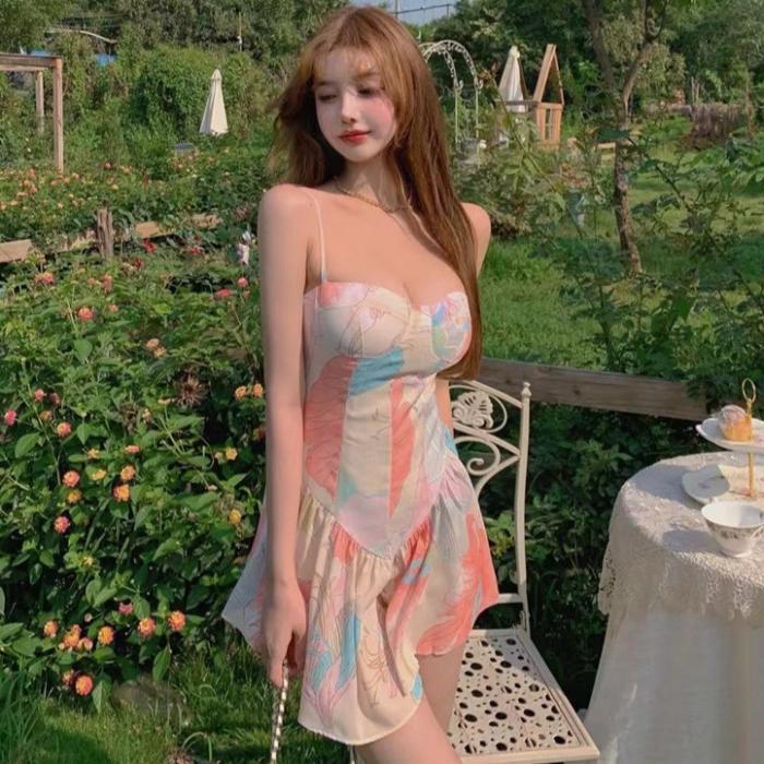 Nightclub Show Chest Retro Oil Painting Fishbone Waist