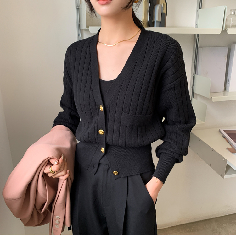 Thin Short Section Gentle Retro V-neck Knitted Jacket Women