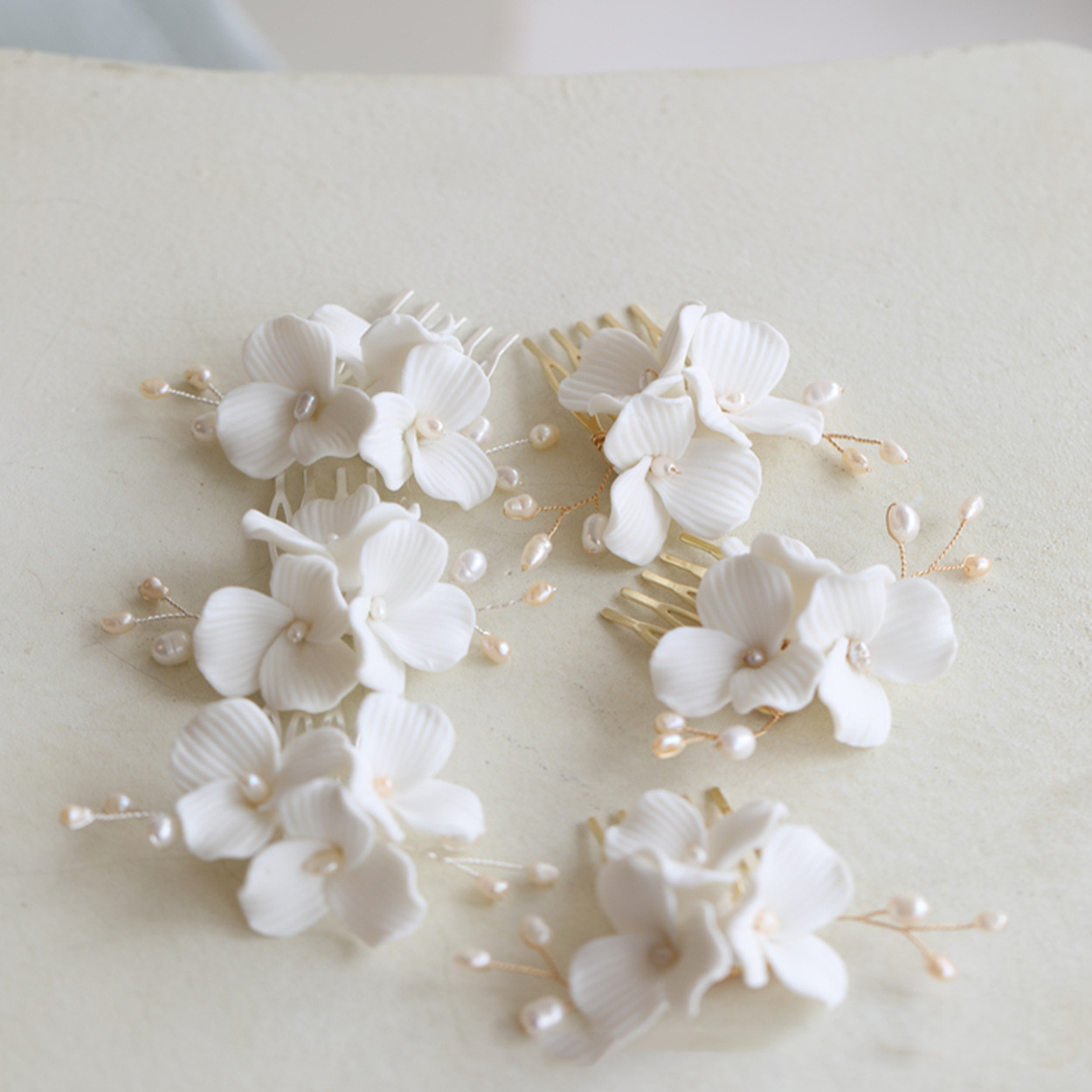 Ceramic Large Flower White Bridal Headdress — foto 4