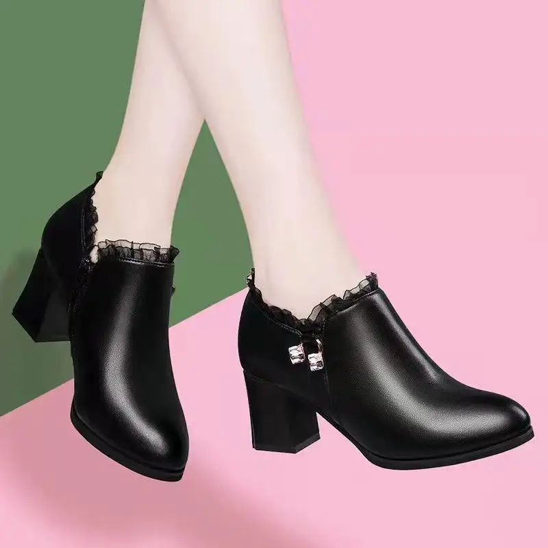 Middle Aged Women's Soft Sole Chunky Heel Bow Mid Heel