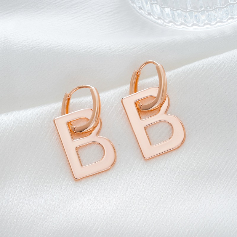 European And American Ins Style Personality Retro Letter B Geometric Ears