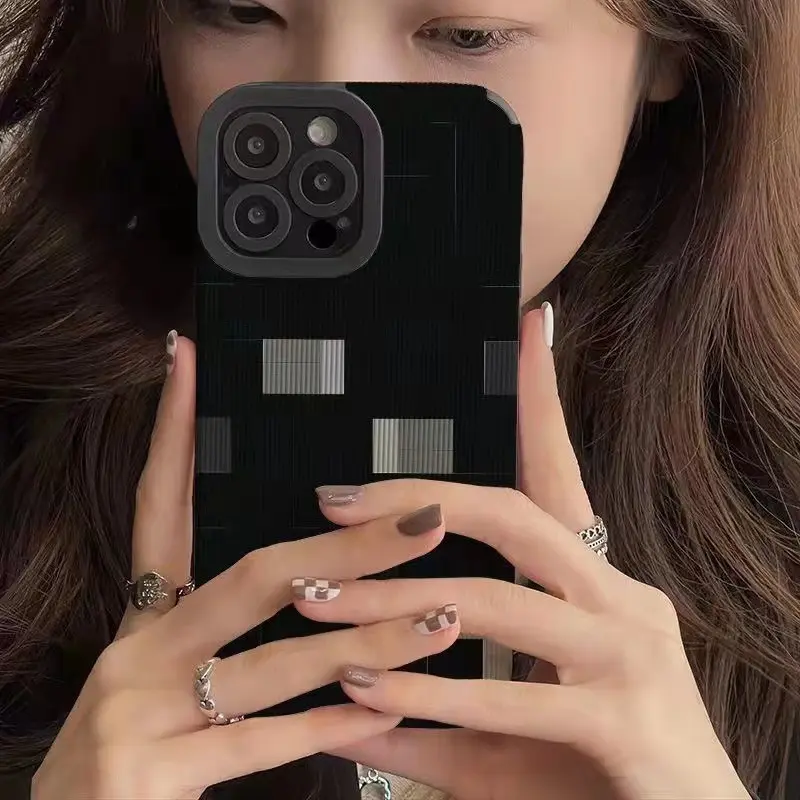 Dark Wind Splicing Lattice Mobile Phone Case