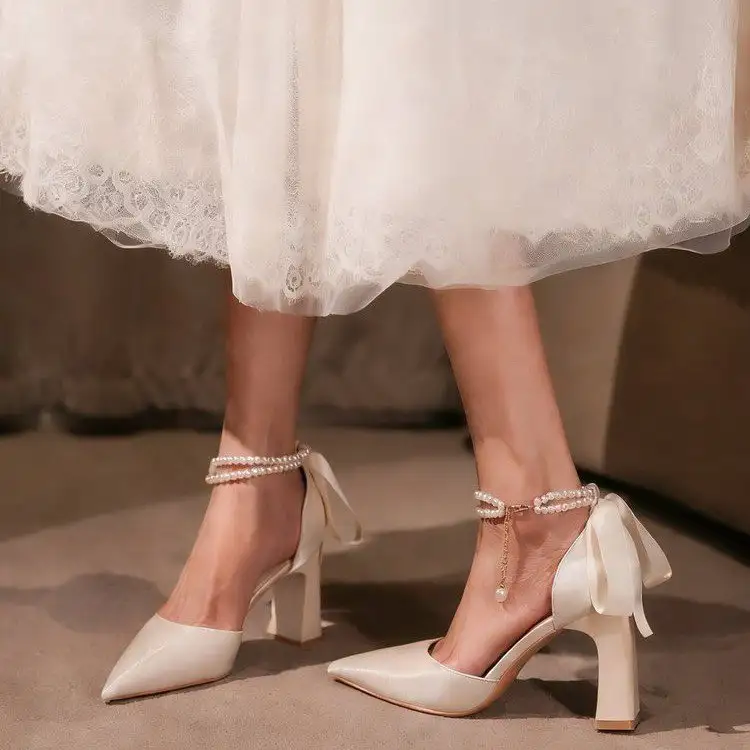Women's Pumps 2026 Spring New Arrival, Designed Pearl Bow, Unique And Elegant Style