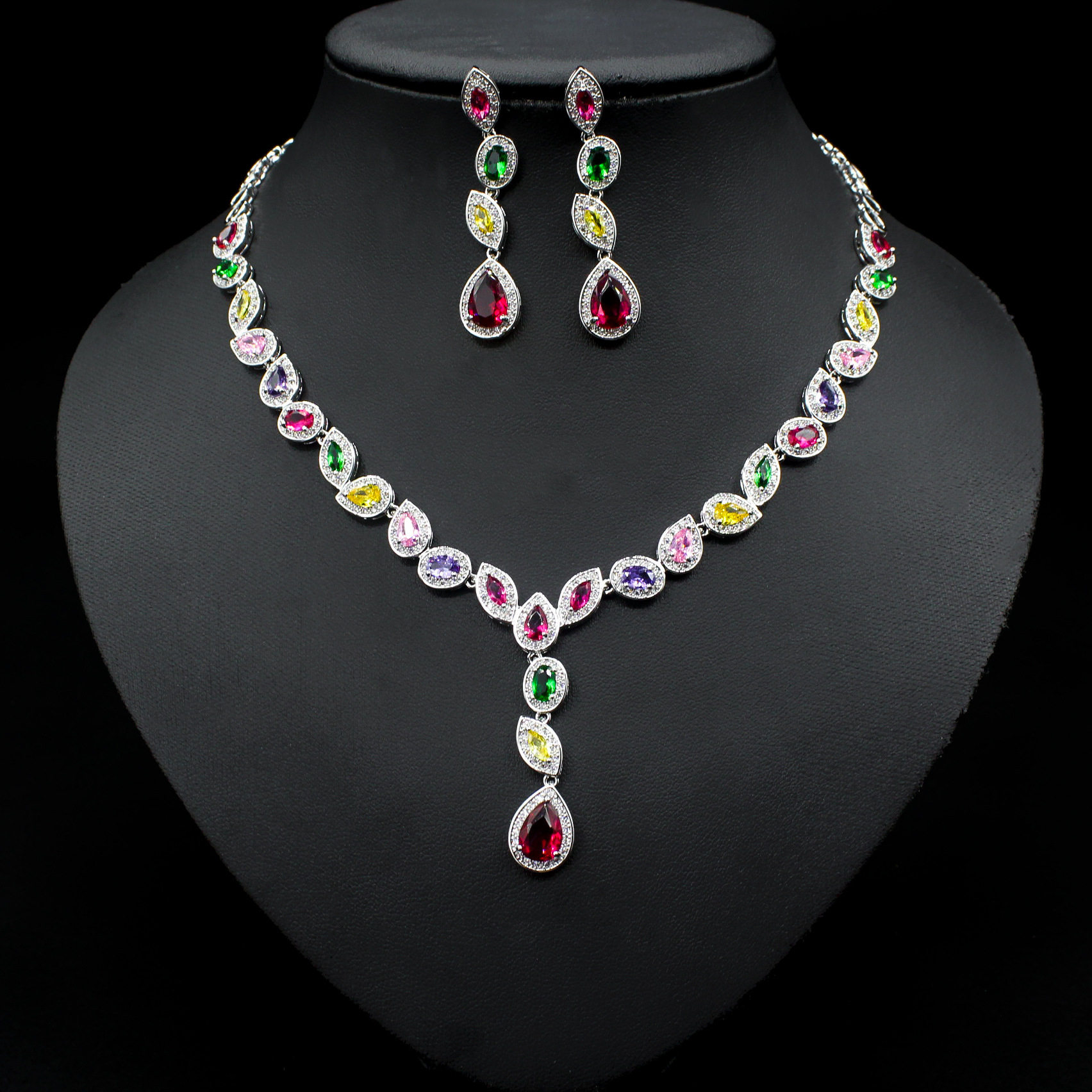 Colorful Zircon Necklace Earrings Clavicle Chain Female Noble Luxury Wedding Dress Three-piece Set — foto 2