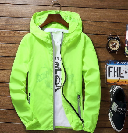 Добавляем удобрения, пальто, куртку, куртку, куртку, любимую, ветровку и противолегкий рыболовный костюм, логотип.