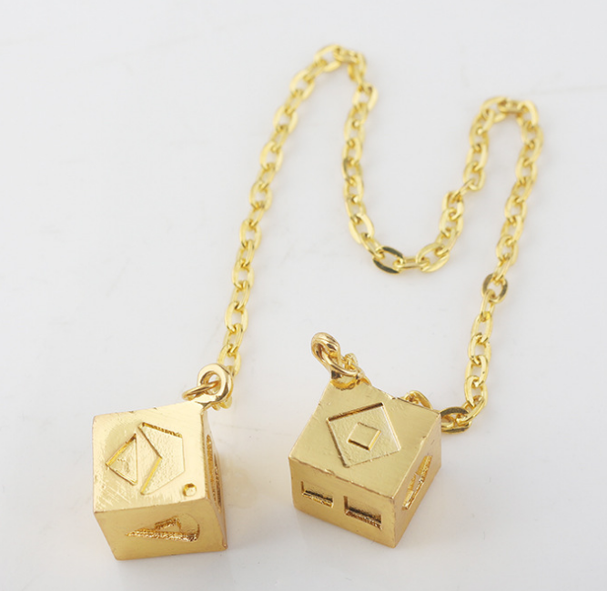 Surprise Goods Minimalist Han Solo Scorpion Lucky Pendant Roleplay Props