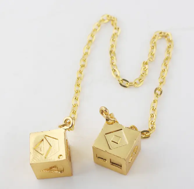 Surprise Goods Minimalist Han Solo Scorpion Lucky Pendant Roleplay Props
