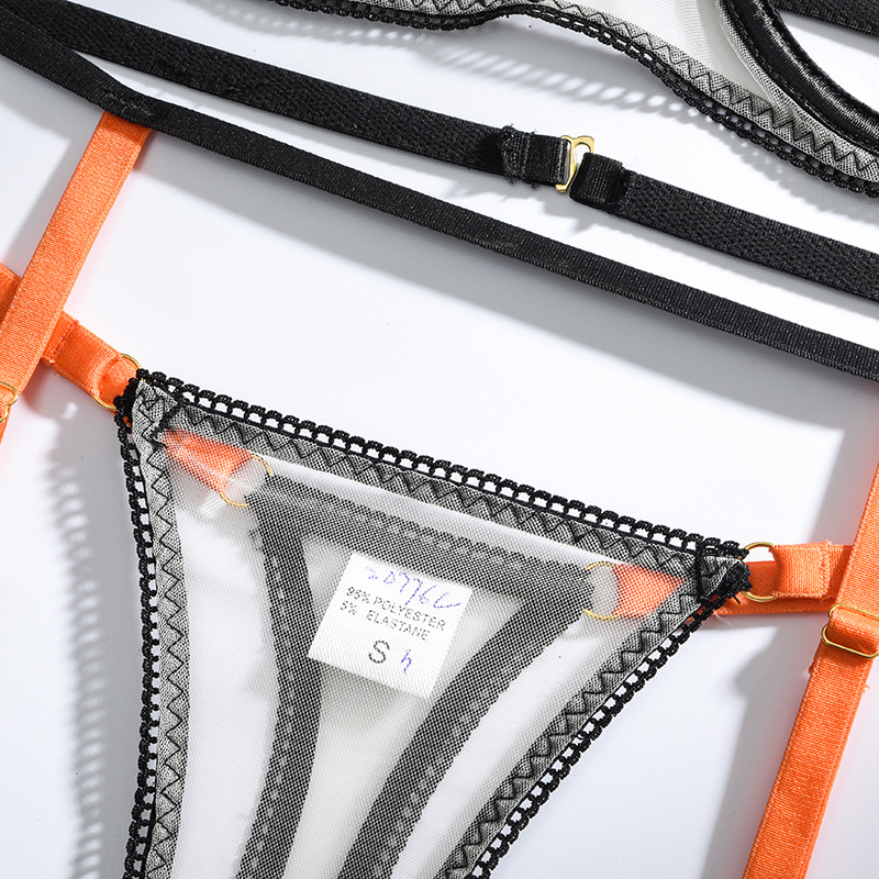 Fashion Two-color Stitching Strap Underwear Three-piece Suit